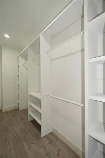 Image 42 of a home in .