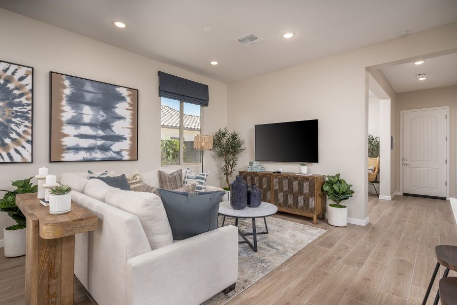Representative furnished interior of a home built from the Madera 5G by Risewell Homes in Wildera, San Tan Valley (Image 8).