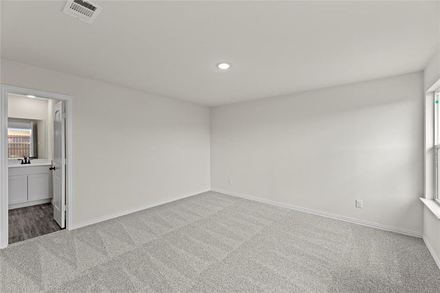 Spacious, unfurnished interior of a new home in Labein Villas, Greenville (Image 19). Spacious, unfurnished interior of a new home in Labein Villas, Greenville (Image 19).