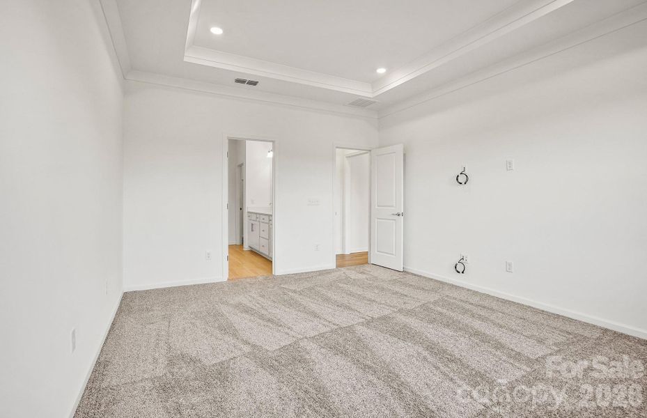 Spacious, unfurnished interior of a new home in Riverstone, Monroe (Image 15).