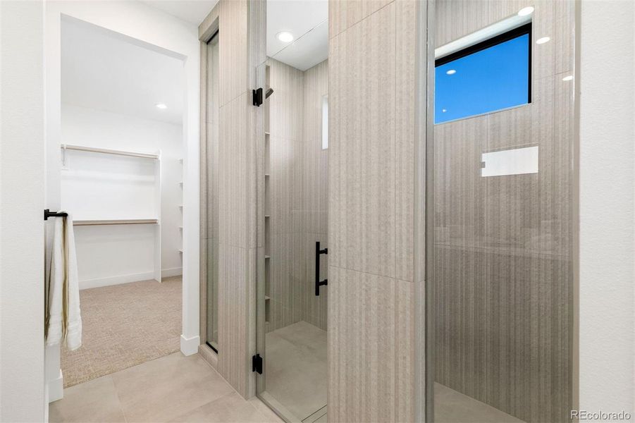 Image 38 of a home in .