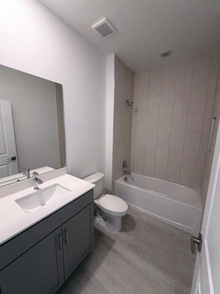 Lot 16 bathroom 2 Lot 16 bathroom 2