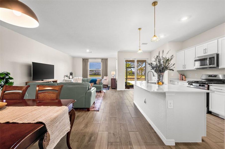 Furnished interior view inside a new home in Tuckers Cove, Punta Gorda (Image 5).