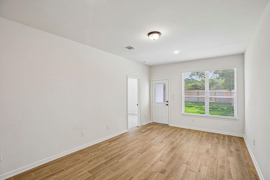 Spacious, unfurnished interior of a new home in Woodforest, Montgomery (Image 22). Spacious, unfurnished interior of a new home in Woodforest, Montgomery (Image 22).