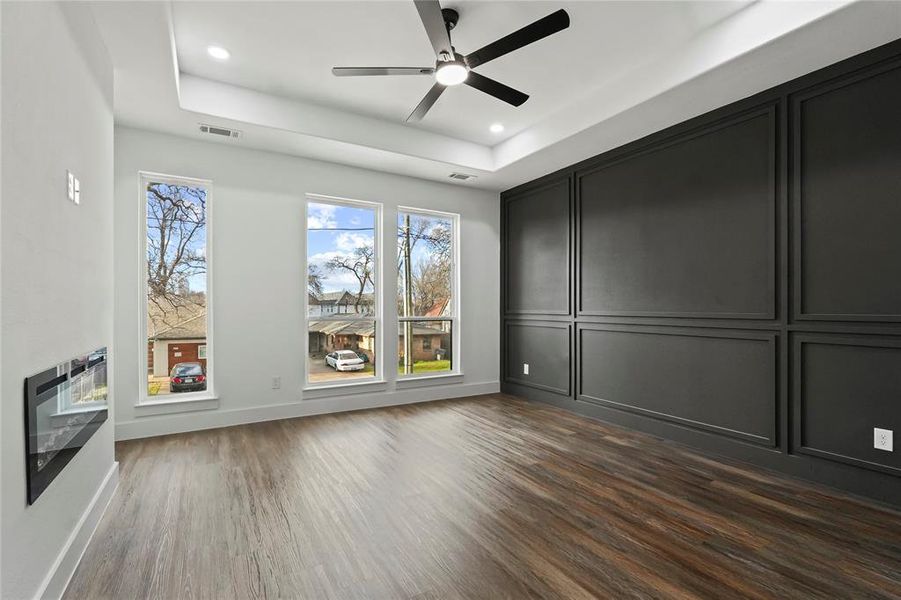 Spacious, unfurnished interior of a new home in , Dallas (Image 17).