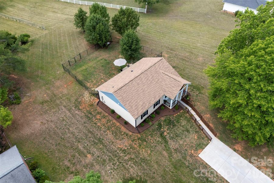 Exterior details and patio area of a home in , Shelby (Image 4).