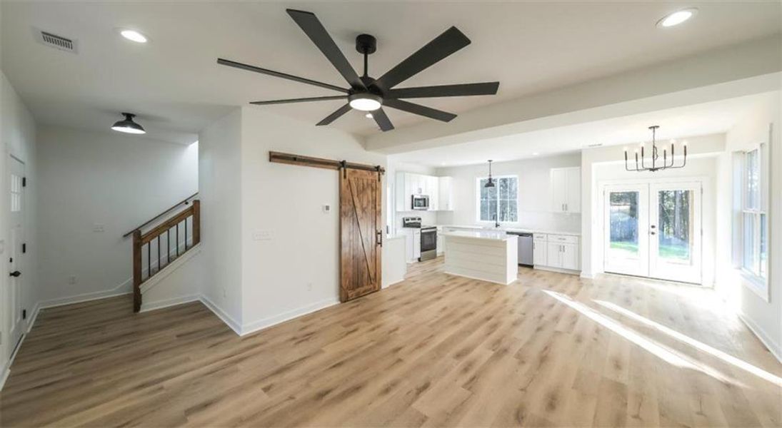 Spacious, unfurnished interior of a new home in , Lindale (Image 21).