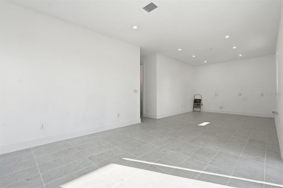 Spacious, unfurnished interior of a new home in , Flagler Beach (Image 47).
