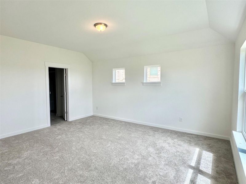 Spacious, unfurnished interior of a new home in Carillon, Manor (Image 8).