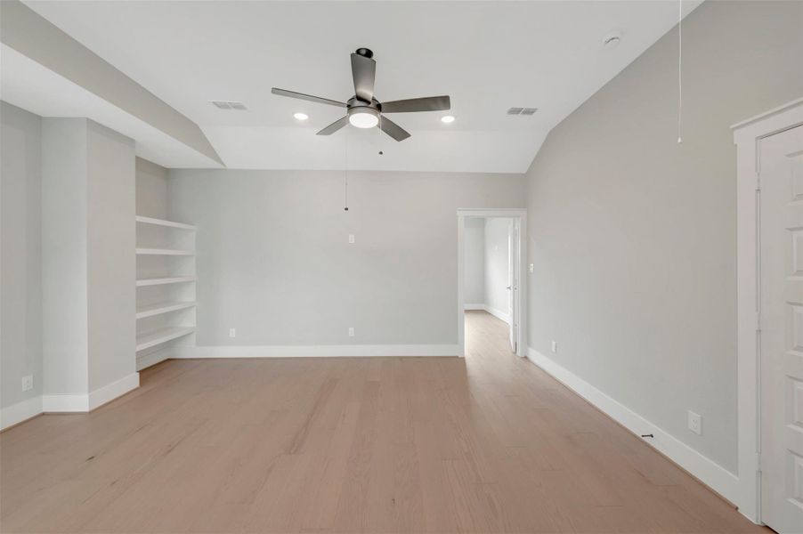 Spacious, unfurnished interior of a new home in Easthaven at Bridgeland Central - Horizon Collection, Cypress (Image 16).