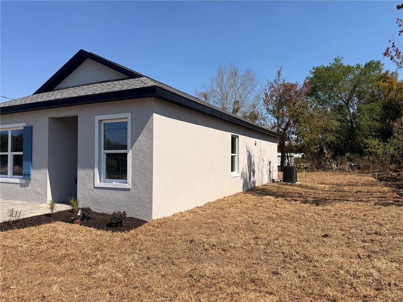 Exterior details and patio area of a home in , Sanford (Image 25).