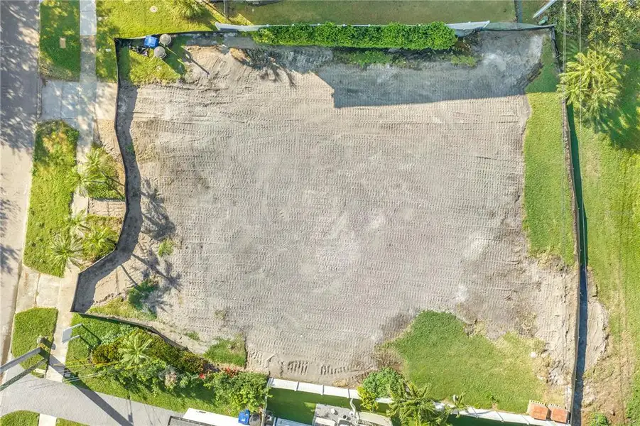 Site preparation for new homesites in , St. Petersburg (Image 3).