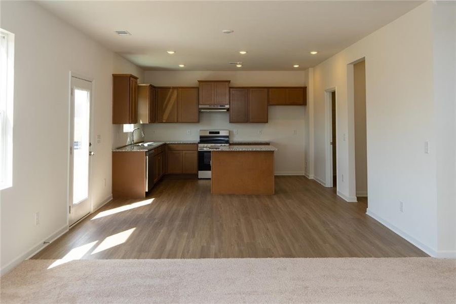 Image 8 of a home in The Reserve at Willow Oaks.