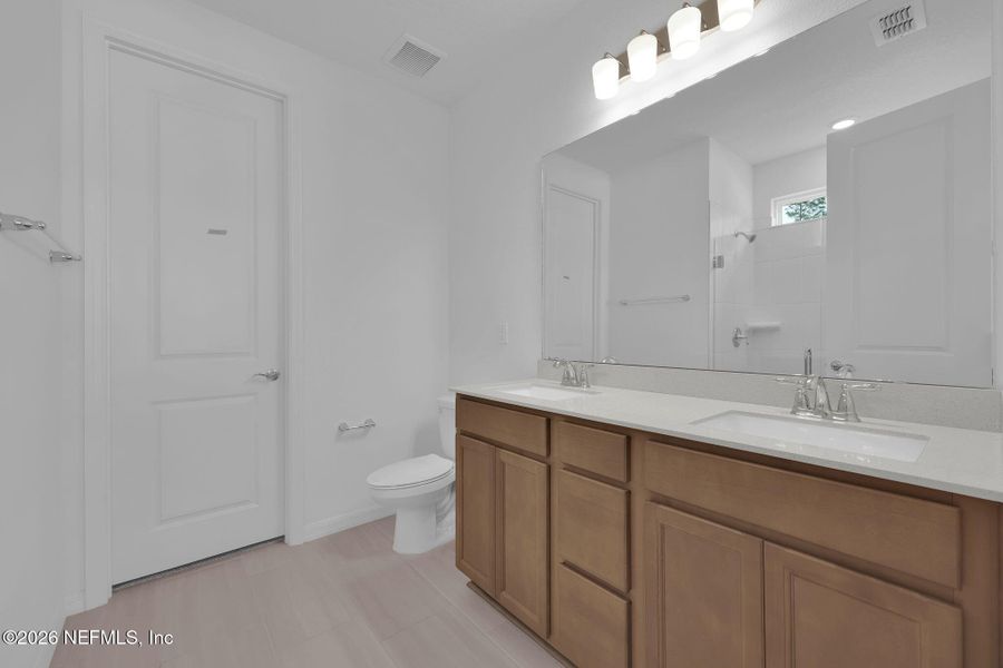 Furnished interior view inside a new home in Double Branch, Middleburg (Image 10).