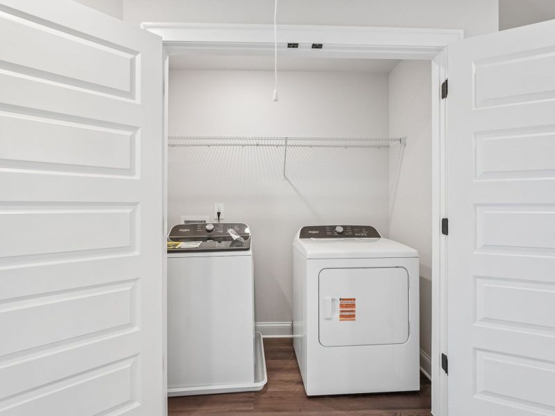 The Ashland floorplan with the Timeless Contrast Linen interior package. The Ashland floorplan with the Timeless Contrast Linen interior package.