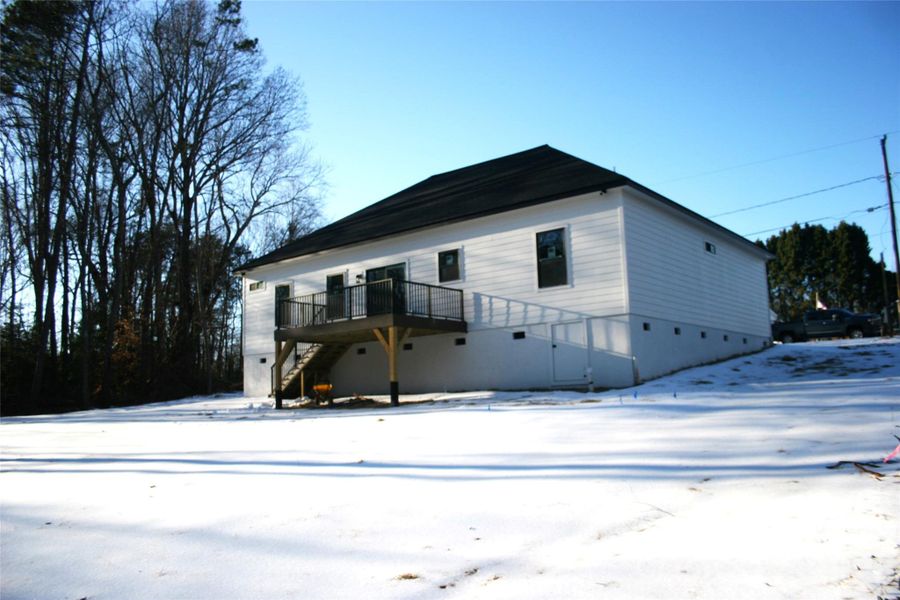 Image 15 of a home in .