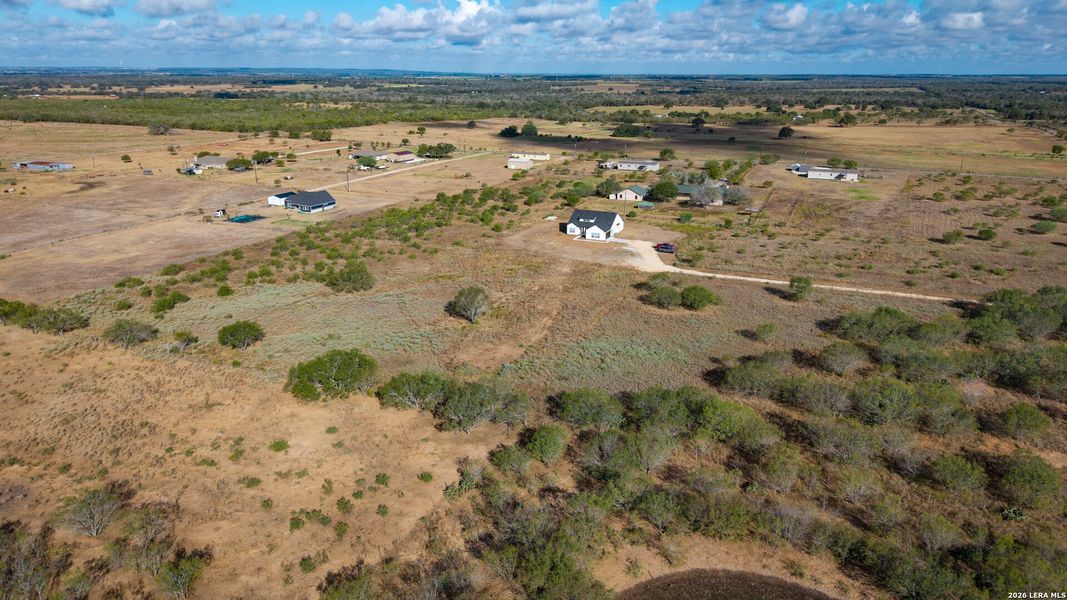 Image 33 of a home in .