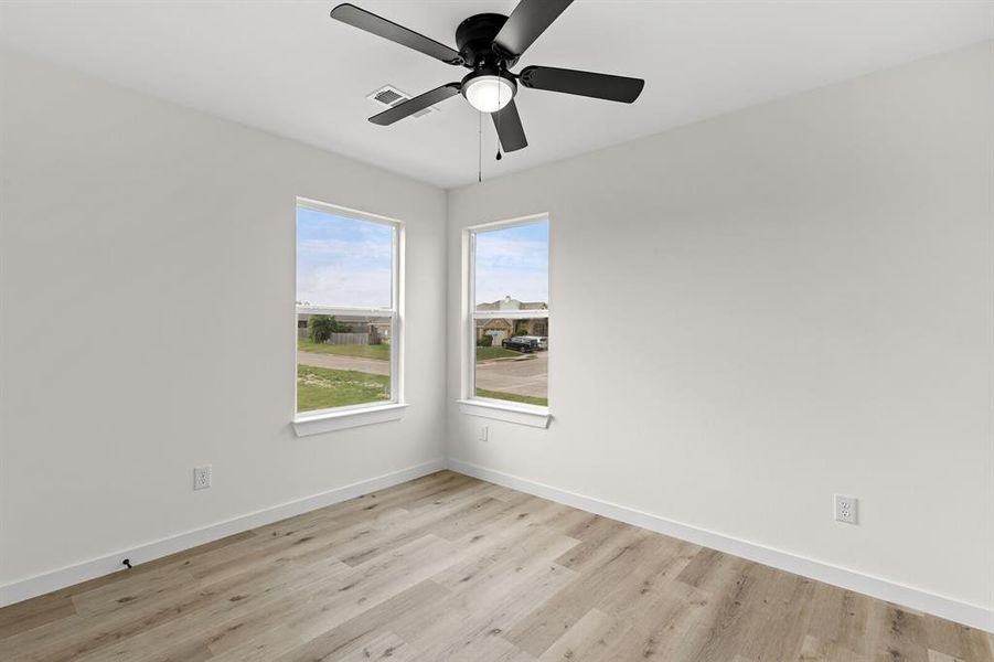 Spacious, unfurnished interior of a new home in , Robinson (Image 22).