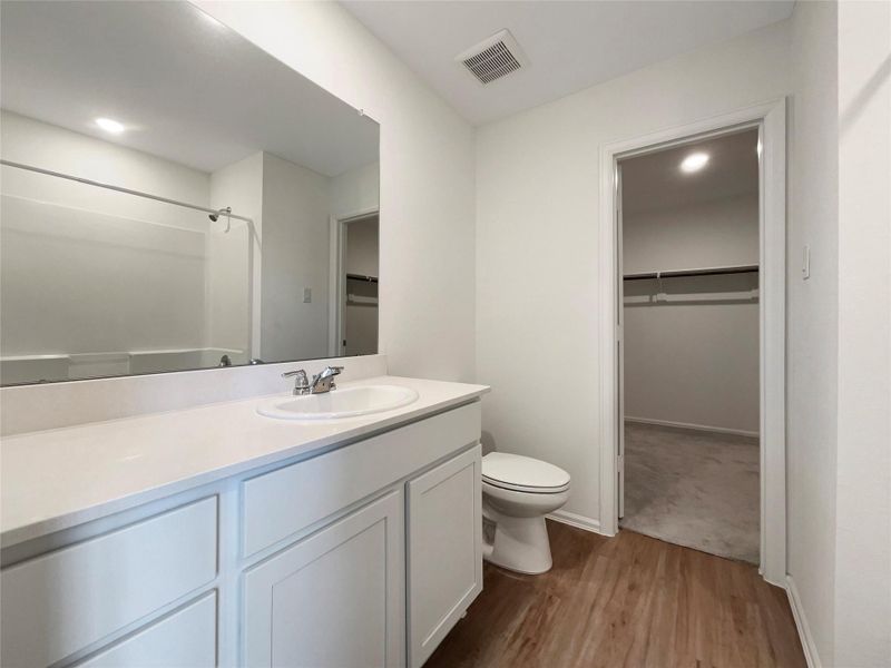 Image 10 of a home in . Image 10 of a home in .