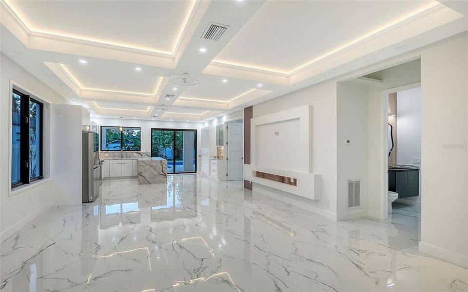 Spacious, unfurnished interior of a new home in , Sarasota (Image 46).