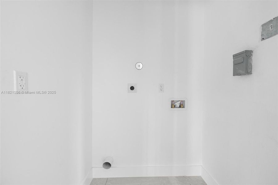 Image 31 of a home in .