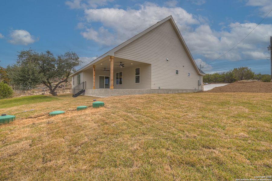 Exterior details and patio area of a home in , Canyon Lake (Image 30).