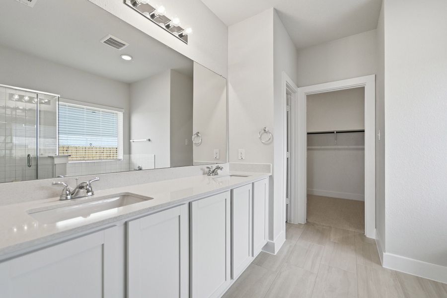 Furnished interior view inside a new home in Sunfield, Buda (Image 7).