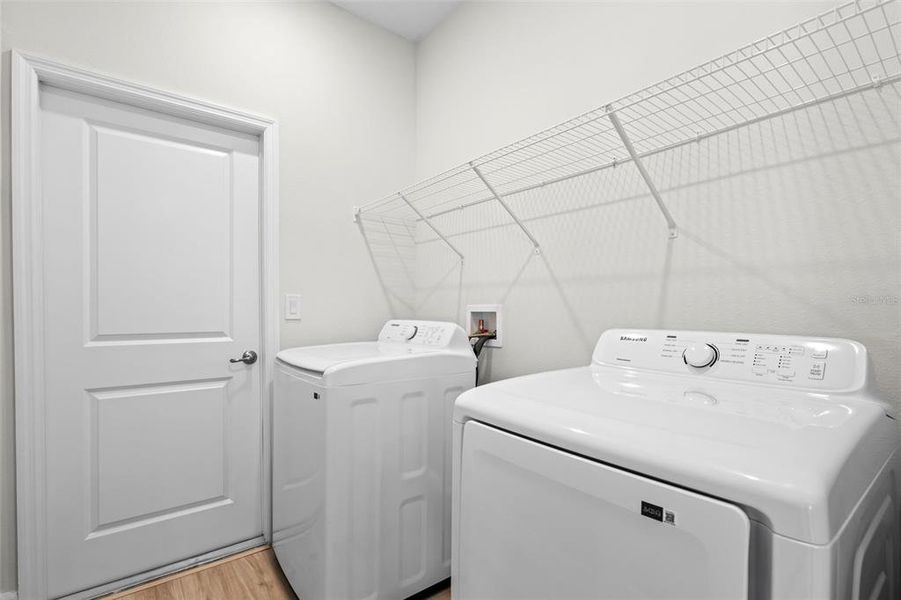 Furnished interior view inside a new home in , Ocala (Image 9).