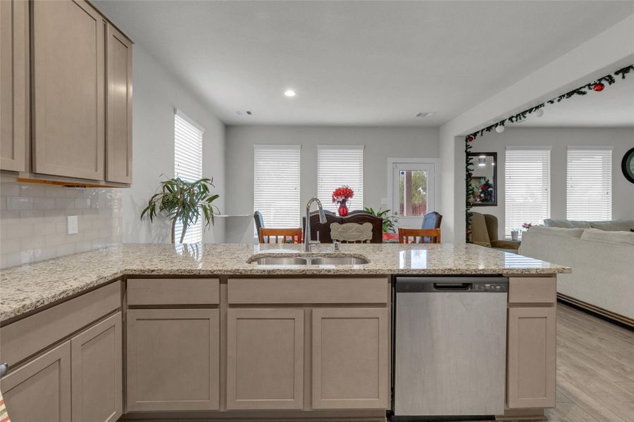 Furnished interior view inside a new home in Fairpark Village, Rosenberg (Image 13).