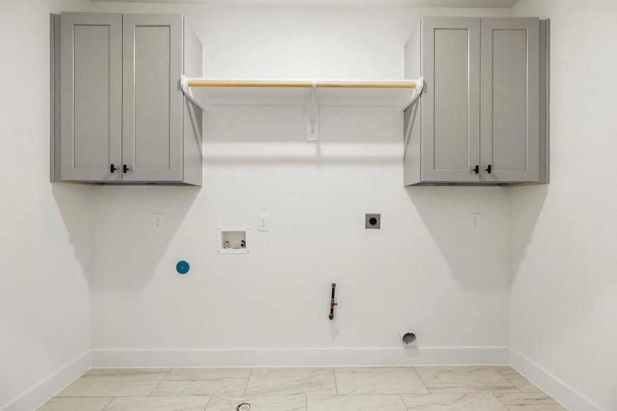 Spacious, unfurnished interior of a new home in , Houston (Image 30).