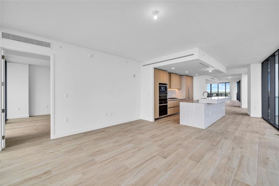 Views all the way through - East to West!