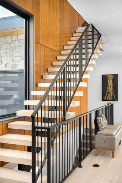 Image 32 of a home in .