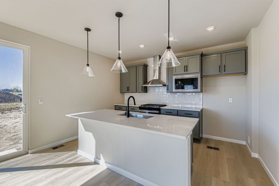 Frederick, CO New Home. - Slide 8 Frederick, CO New Home. - Slide 8