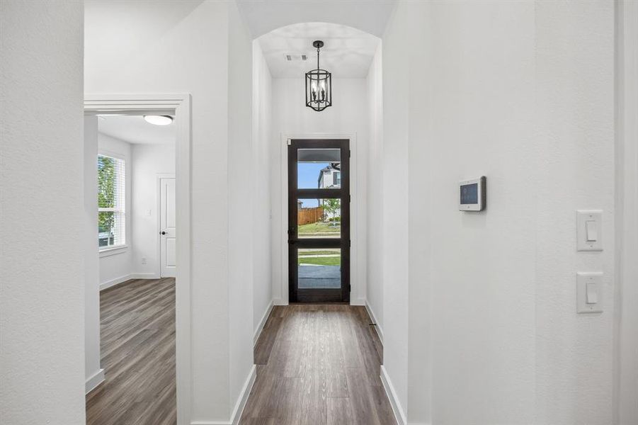 Spacious, unfurnished interior of a new home in , Aubrey (Image 17).