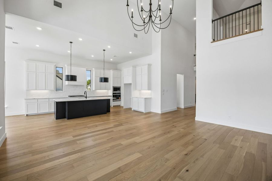 Spacious, unfurnished interior of a new home in The Parks at Wilson Creek, Celina (Image 40).