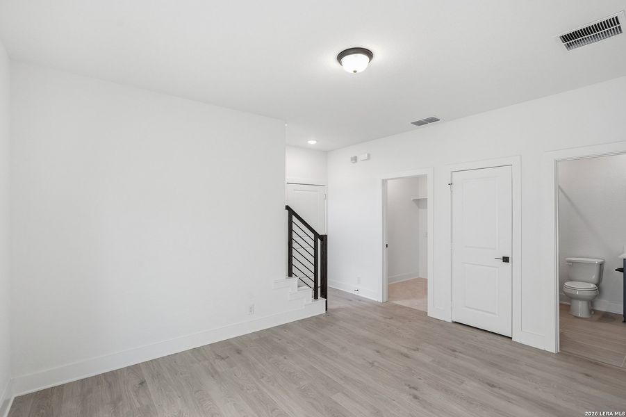 Spacious, unfurnished interior of a new home in Prominence Urban, San Antonio (Image 31). Spacious, unfurnished interior of a new home in Prominence Urban, San Antonio (Image 31).