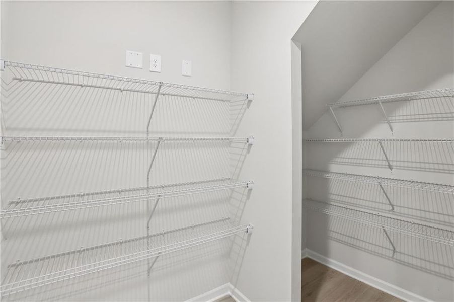 Spacious, unfurnished interior of a new home in Creekside at Oxford Park, Fairburn (Image 18). Spacious, unfurnished interior of a new home in Creekside at Oxford Park, Fairburn (Image 18).