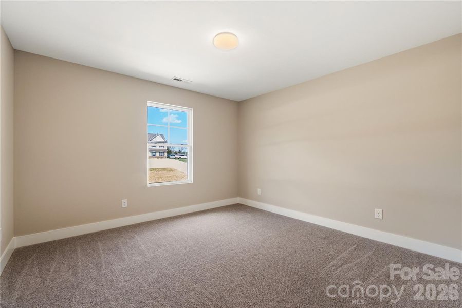 Spacious, unfurnished interior of a new home in , Stanfield (Image 15).