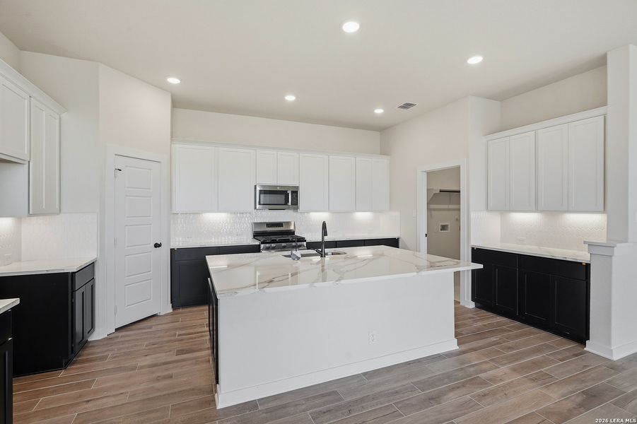 Furnished interior view inside a new home in The Crossvine, Schertz (Image 16).