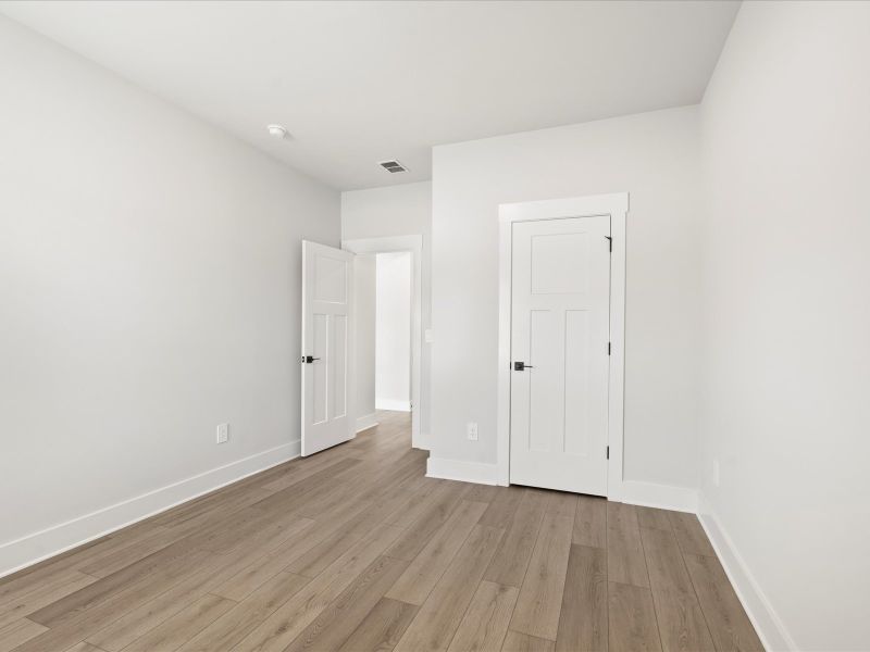 Spacious, unfurnished interior of a new home in Cedar Shoals - Signature Collection, Piedmont (Image 16).