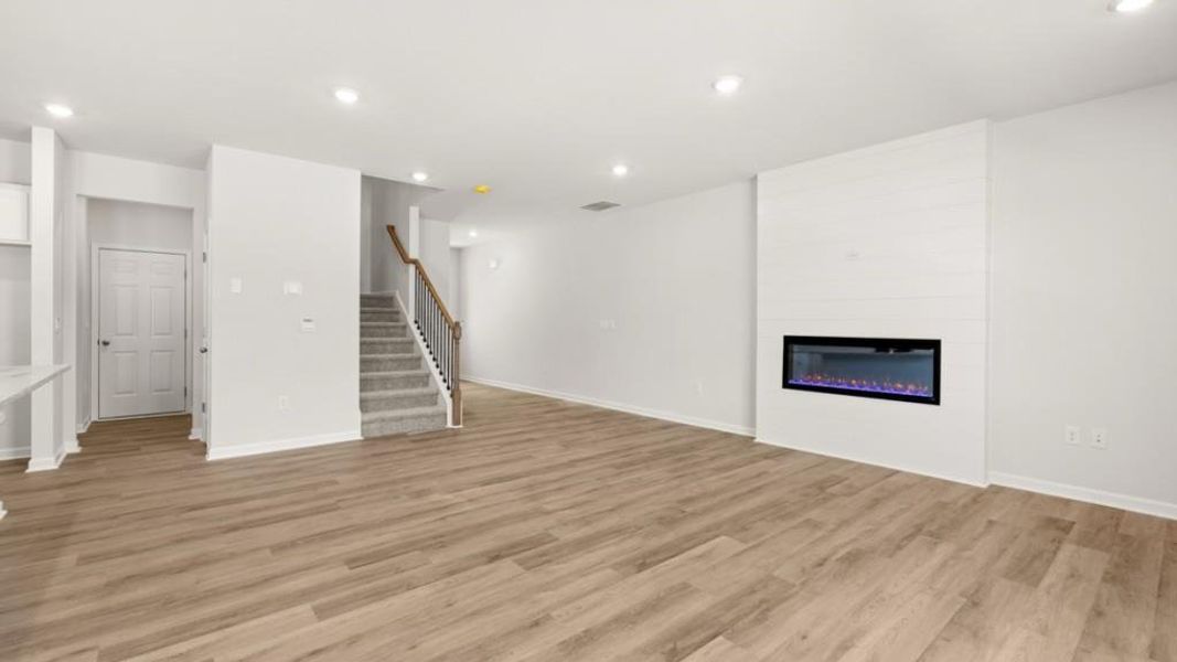 Spacious, unfurnished interior of a new home in Village at Pine Valley, Gainesville (Image 20). Spacious, unfurnished interior of a new home in Village at Pine Valley, Gainesville (Image 20).