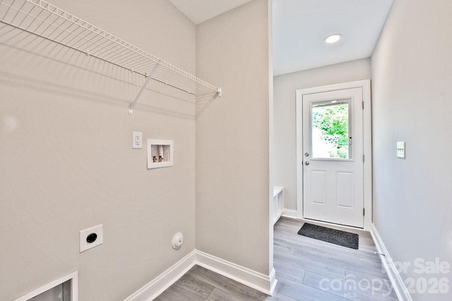 Spacious, unfurnished interior of a new home in , Landis (Image 18).