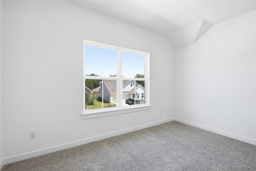 Spacious, unfurnished interior of a new home in Creeks Crossing, Elgin (Image 21). Spacious, unfurnished interior of a new home in Creeks Crossing, Elgin (Image 21).