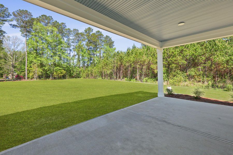Exterior details and patio area of a home in Berkeley Bay, Ridgeville (Image 3).
