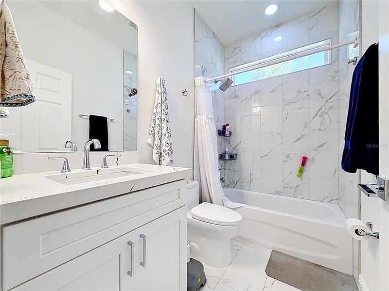 Furnished interior view inside a new home in , Dunnellon (Image 35).