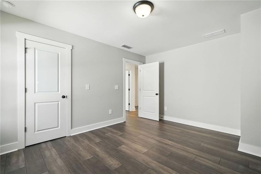 Spacious, unfurnished interior of a new home in Ferguson Corners, Emerson (Image 23).