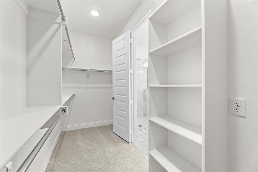 14 548 Embargo  Closet