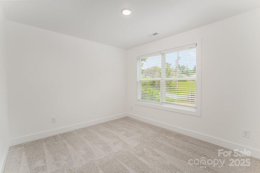 Spacious, unfurnished interior of a new home in , Hickory (Image 13).