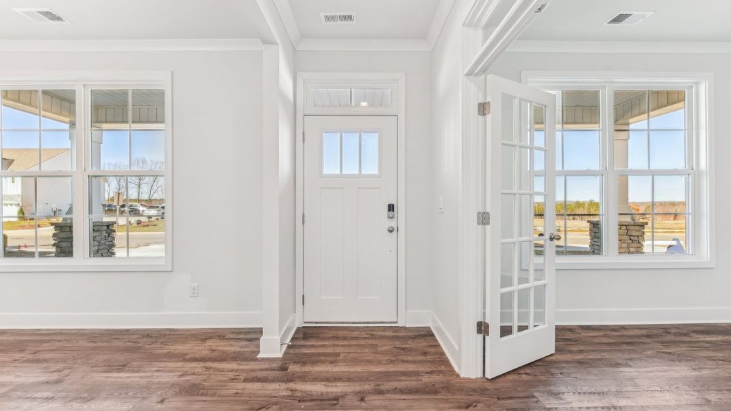 Spacious, unfurnished interior of a new home in Westport, York (Image 10).