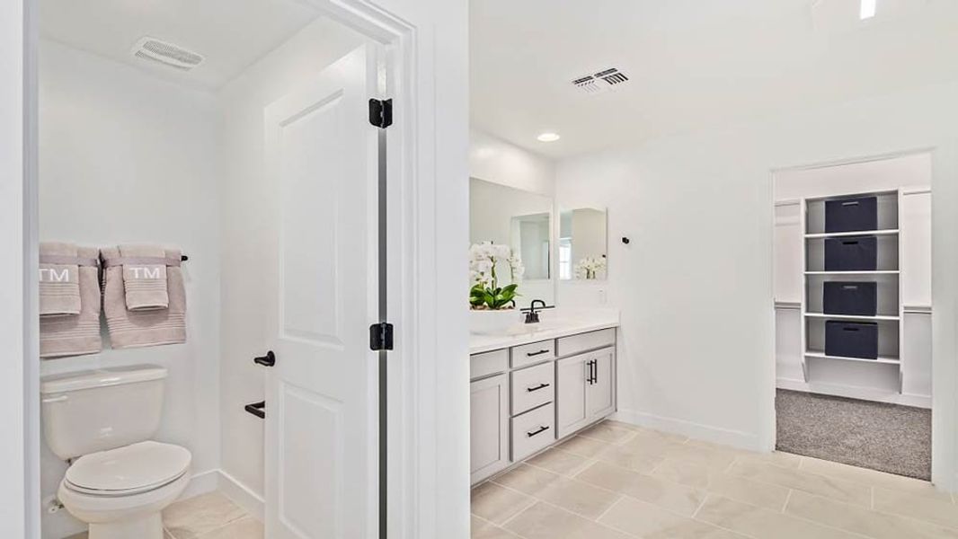 Representative furnished interior of a home built from the 45RM5 by Taylor Morrison in Almeria at Rancho Mercado, Surprise (Image 18).